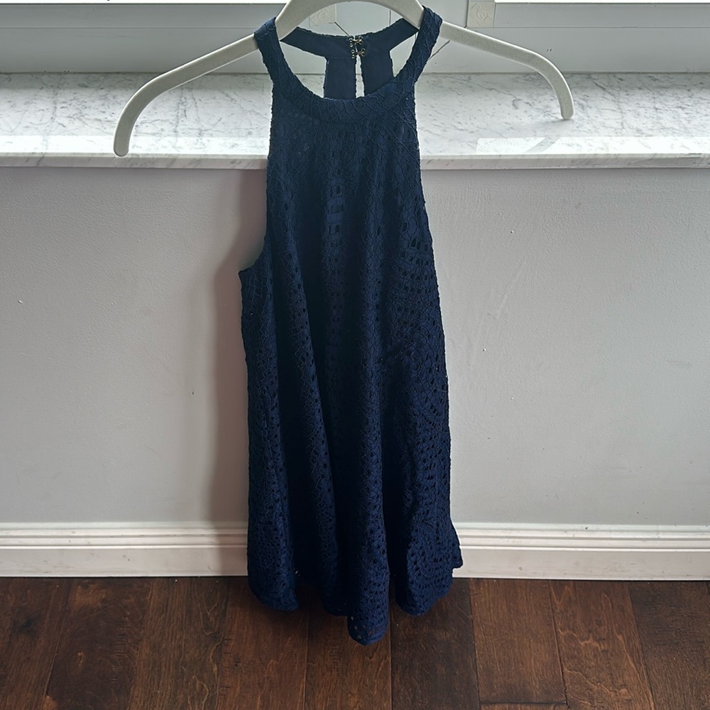 Lilly Pulitzer’s navy dress size XXs